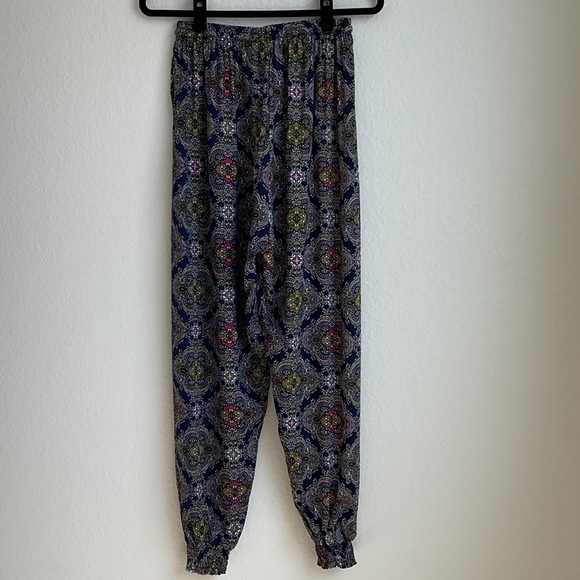 Boho Lounge Pants with Drawstring Elastic Waist and Pockets Size Small - Picture 3 of 7